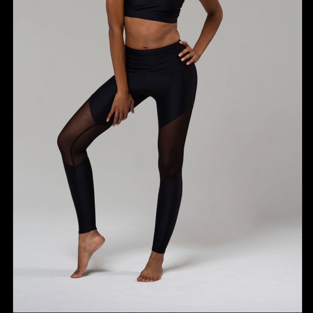 Onzie track legging